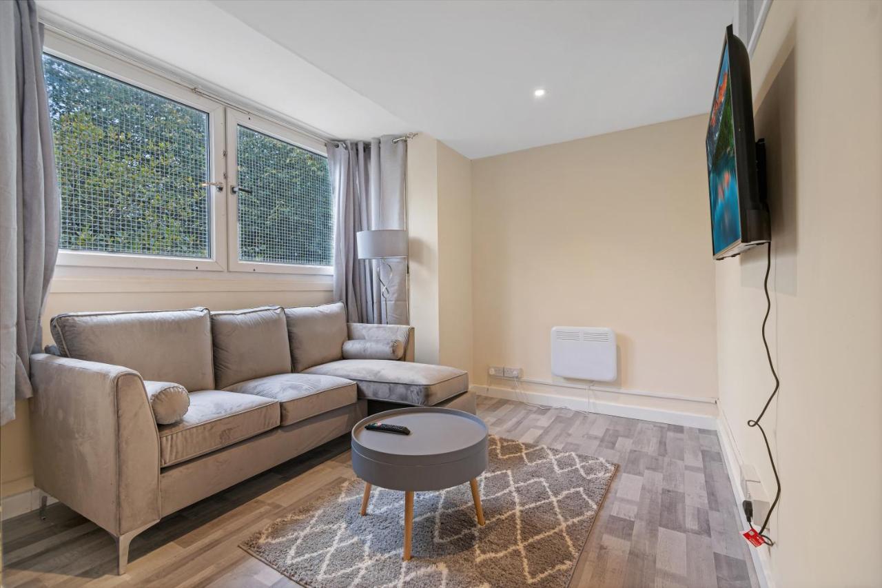 Suites By Rehoboth - Overcomers- Deptford London Exterior photo